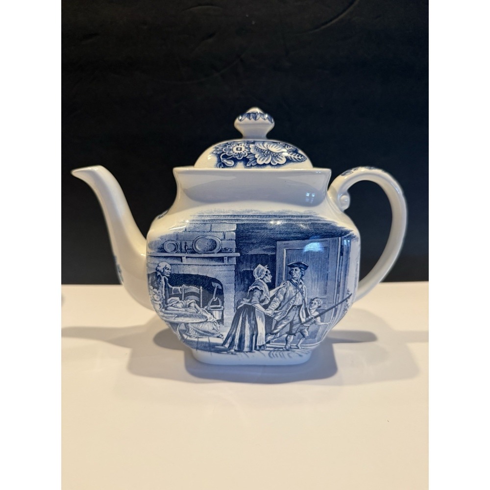 Staffordshire Liberty Blue Minute Men Teapot Historic Colonial Scenes #38